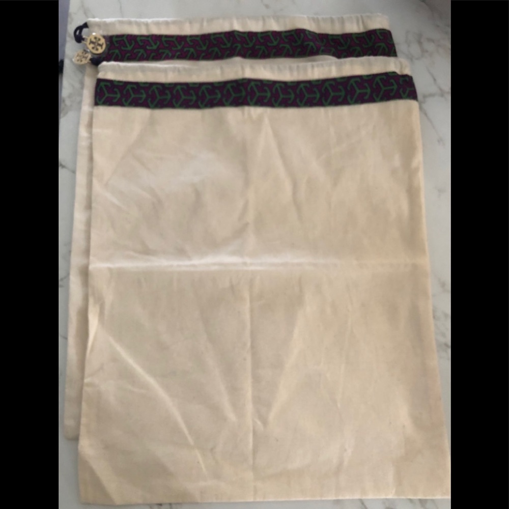 ONE Tory Dust Bag Remaining